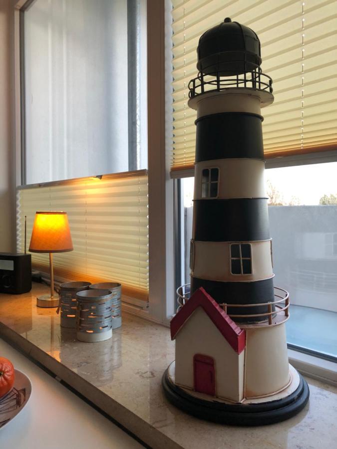 Ferienwohnung Sandkueste Mit Strandkorb & Indoor Spielplatz ハイリゲンハーフェン エクステリア 写真