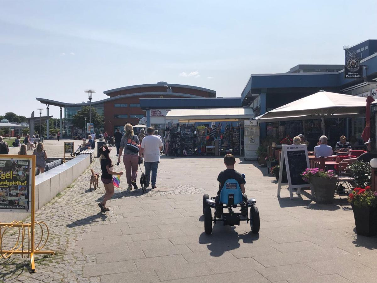 Ferienwohnung Sandkueste Mit Strandkorb & Indoor Spielplatz ハイリゲンハーフェン エクステリア 写真